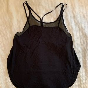 Lululemon Strappy flowy black size 8 tank top